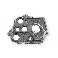 Karter silnika Daytona 5G prawy YCF