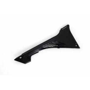 Plastik tylny prawy górny czarny Kayo T4